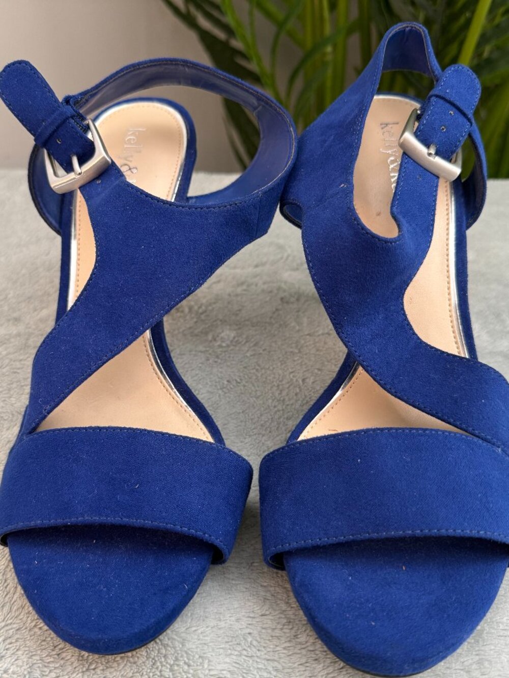 Kelly & Katie Cobalt Blue Suede Strappy Heels Sz 8.5